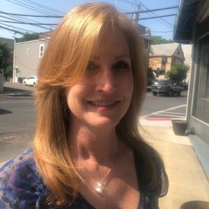 Meet your Posher, Regina